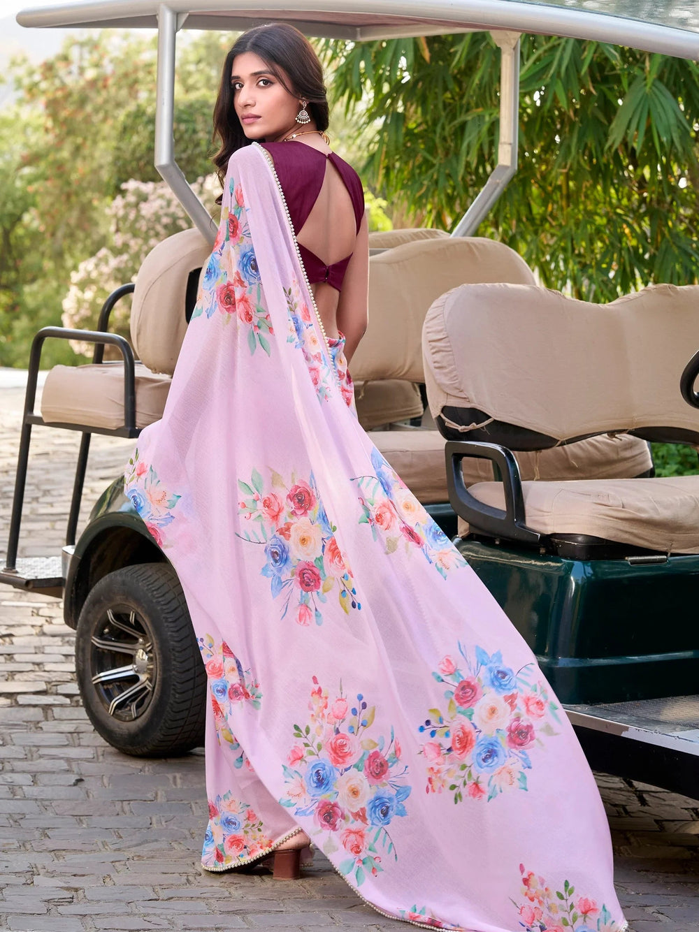 Light Purple Crepe Floral Printed Saree With Blouse