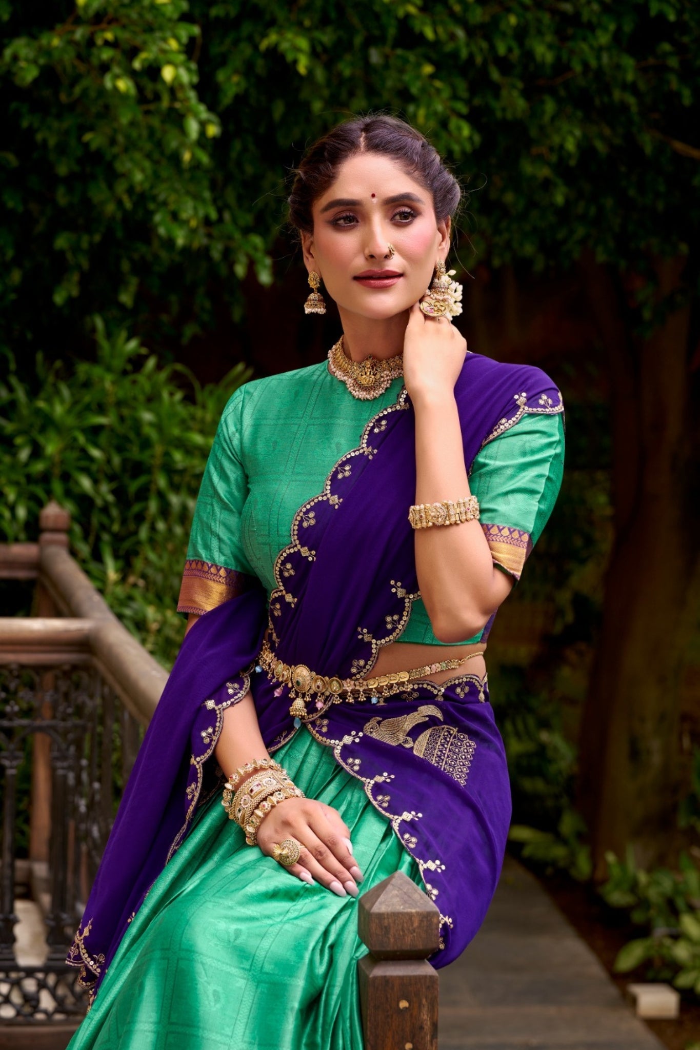 parat  Green Poly Cotton Zari Weaving Work Beautiful Lehenga Choli