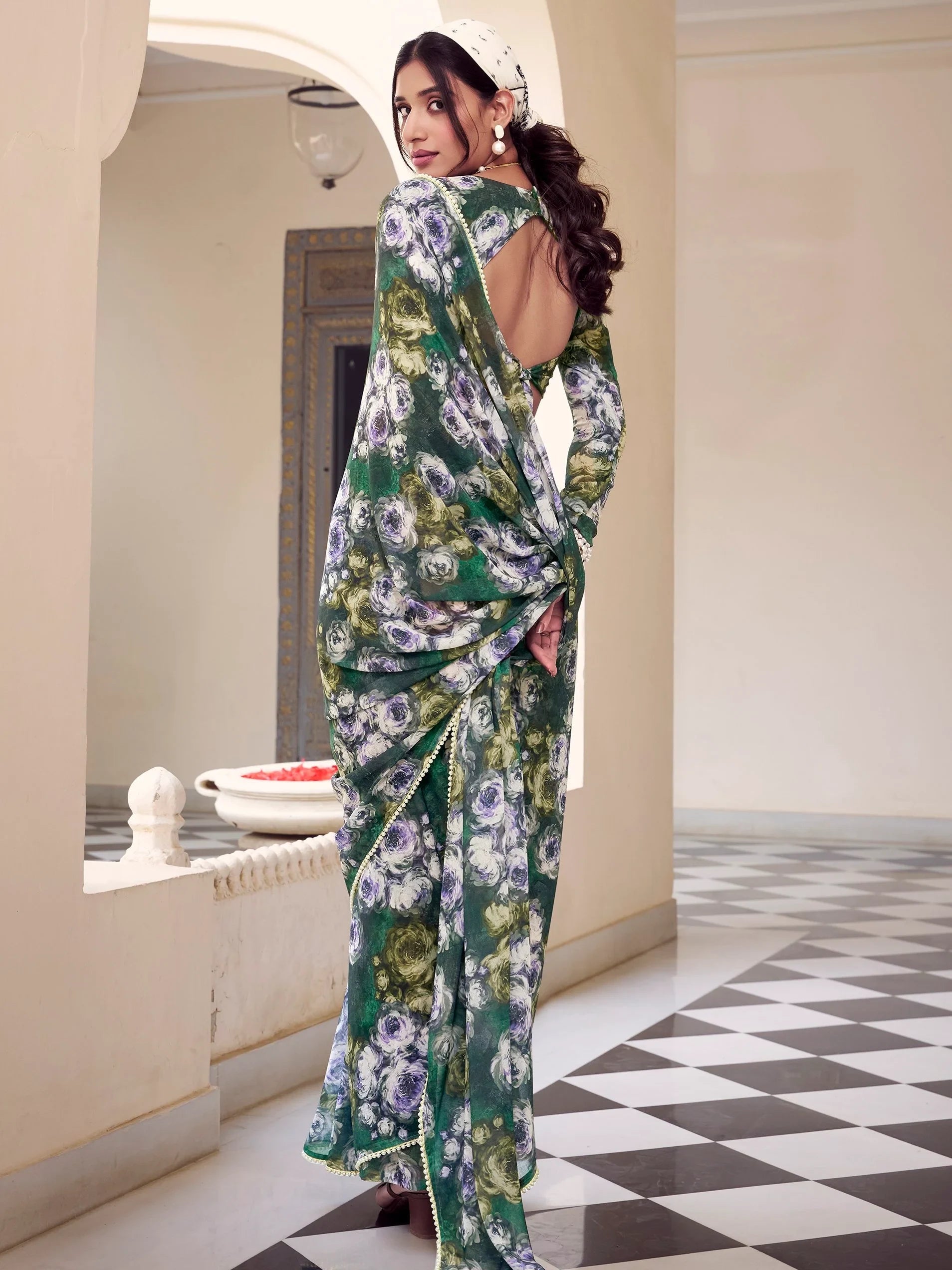 Green Georgette Floral Printed Office Wear Saree With Blouse