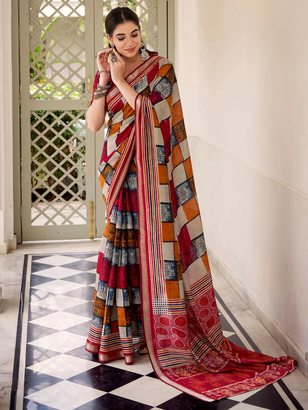 Maroon Polyester Digital Printed Casual Wear Saree With Blouse