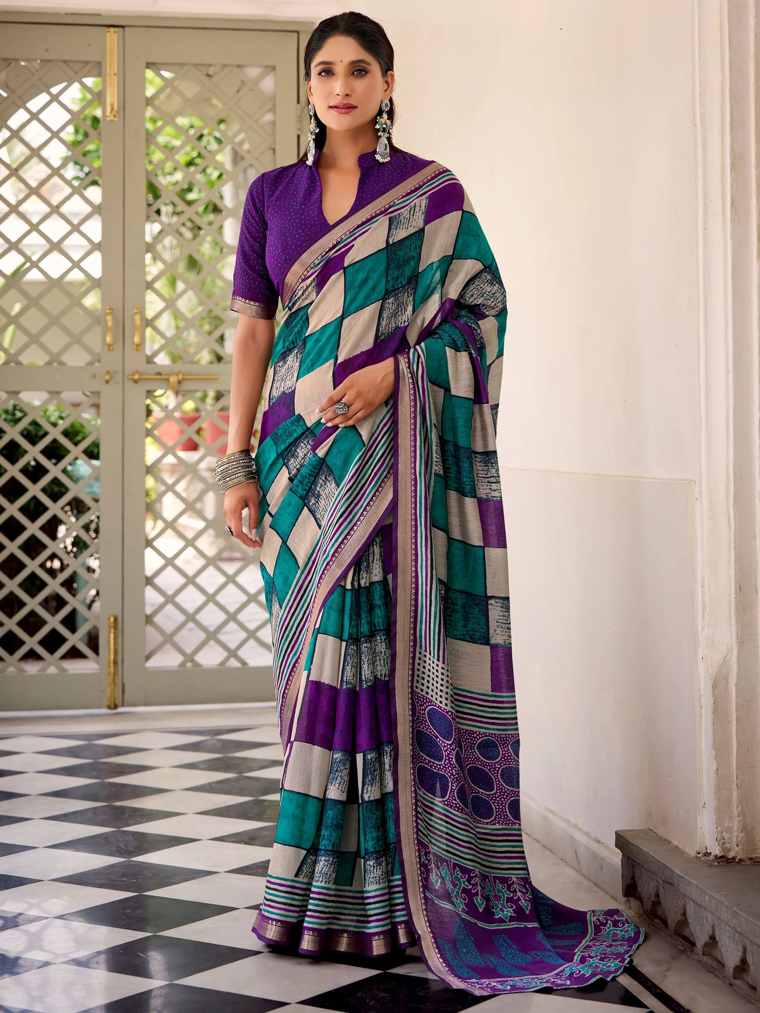 Purple Polyester Digital Printed Casual Wear Saree With Blouse