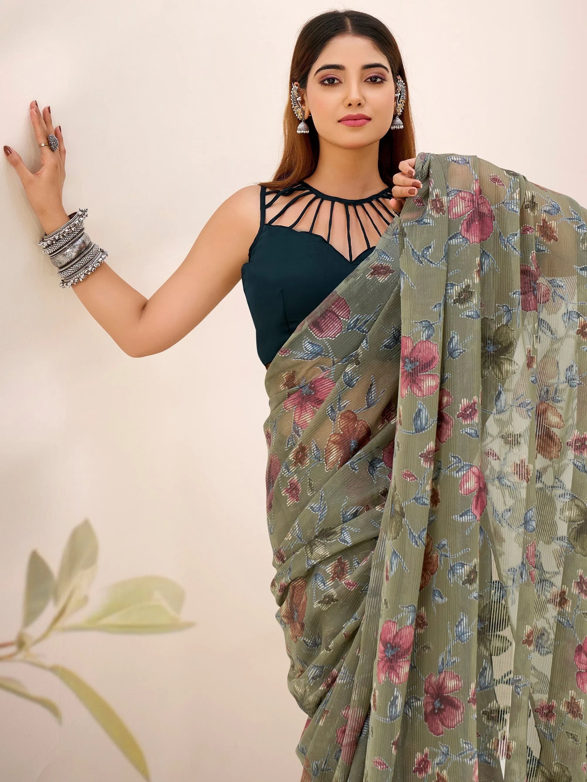 Green Georgette Floral Printed Casual Wear Saree With Blouse
