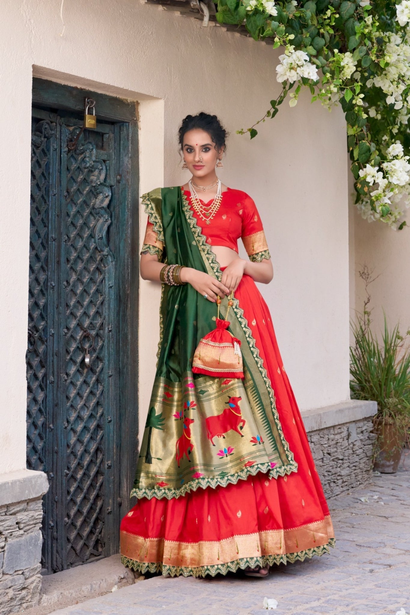 Pink Traditional Paithani Jacquard Sik Lehenga Set For Wedding