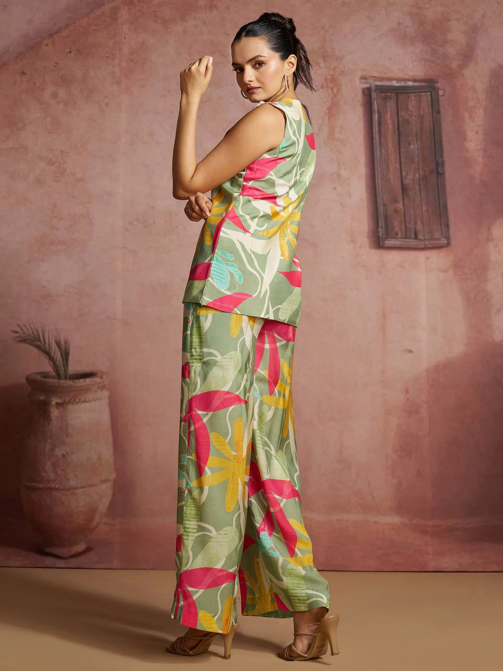 Green Fantastic Digital Printed Muslin Silk Party Wear Co-Ord Set