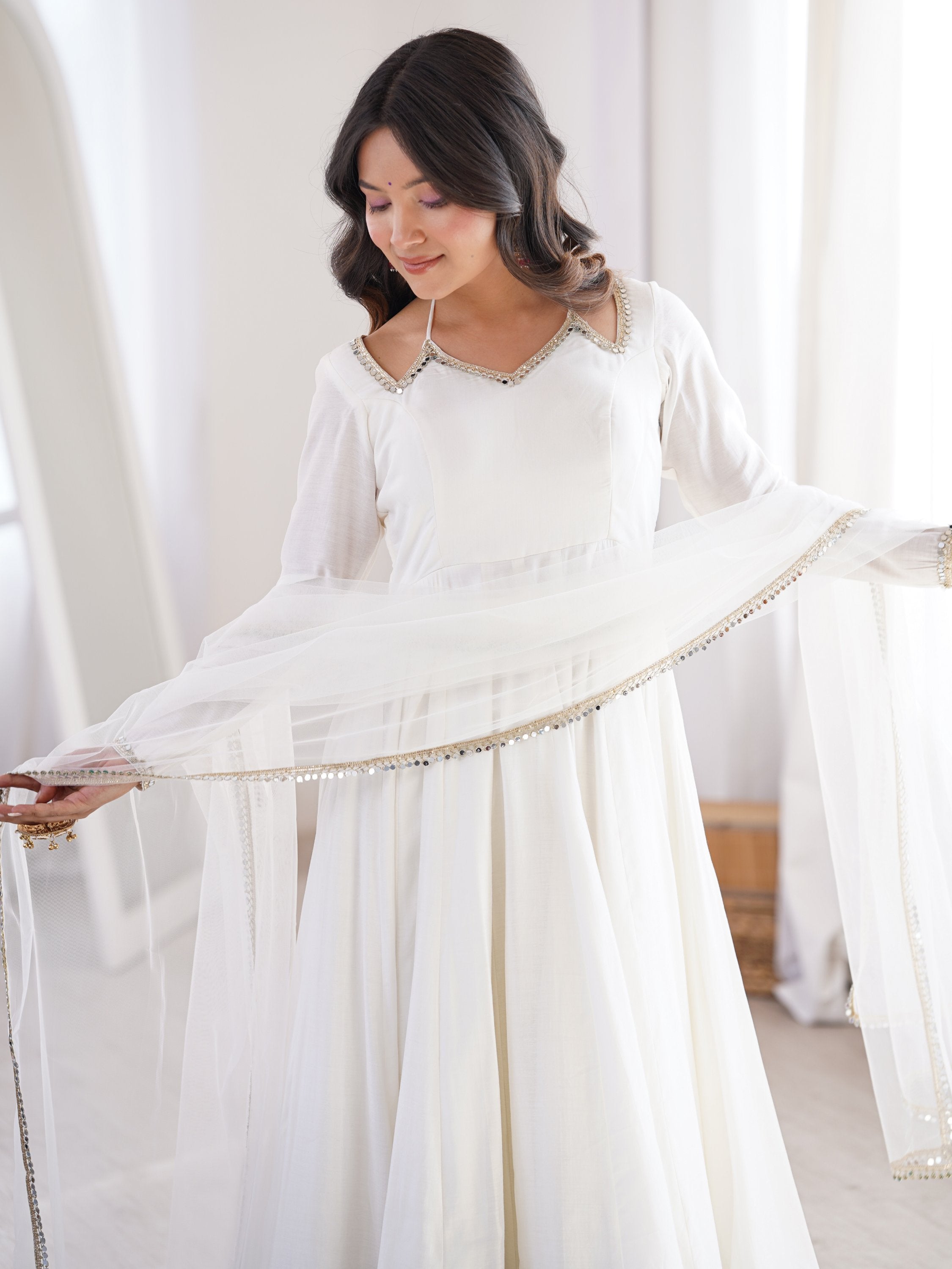 White Stunning Georgette Wedding Wear Anarakali Suit