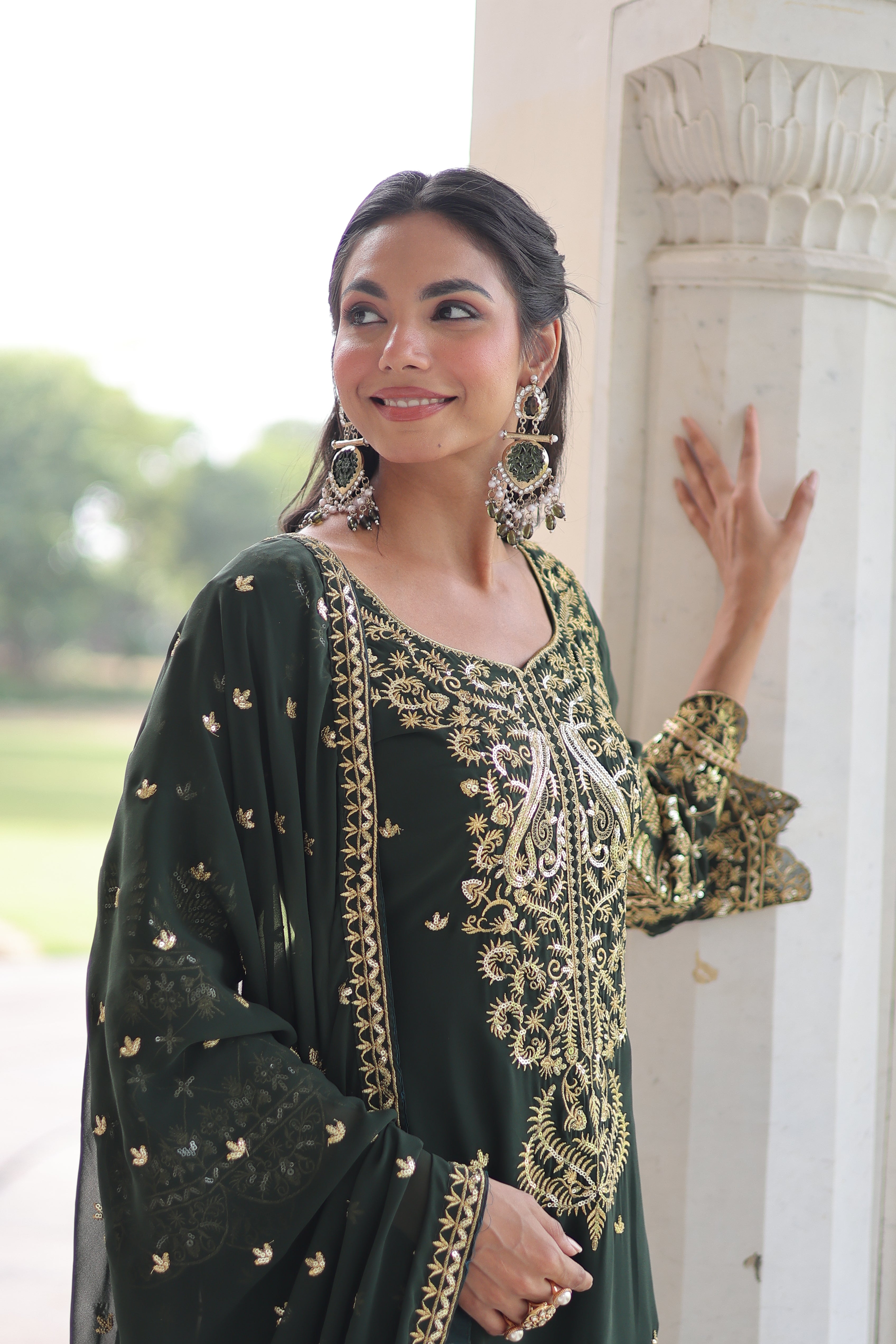 Georgette Embroidered Festive Salwar Kameez for Women