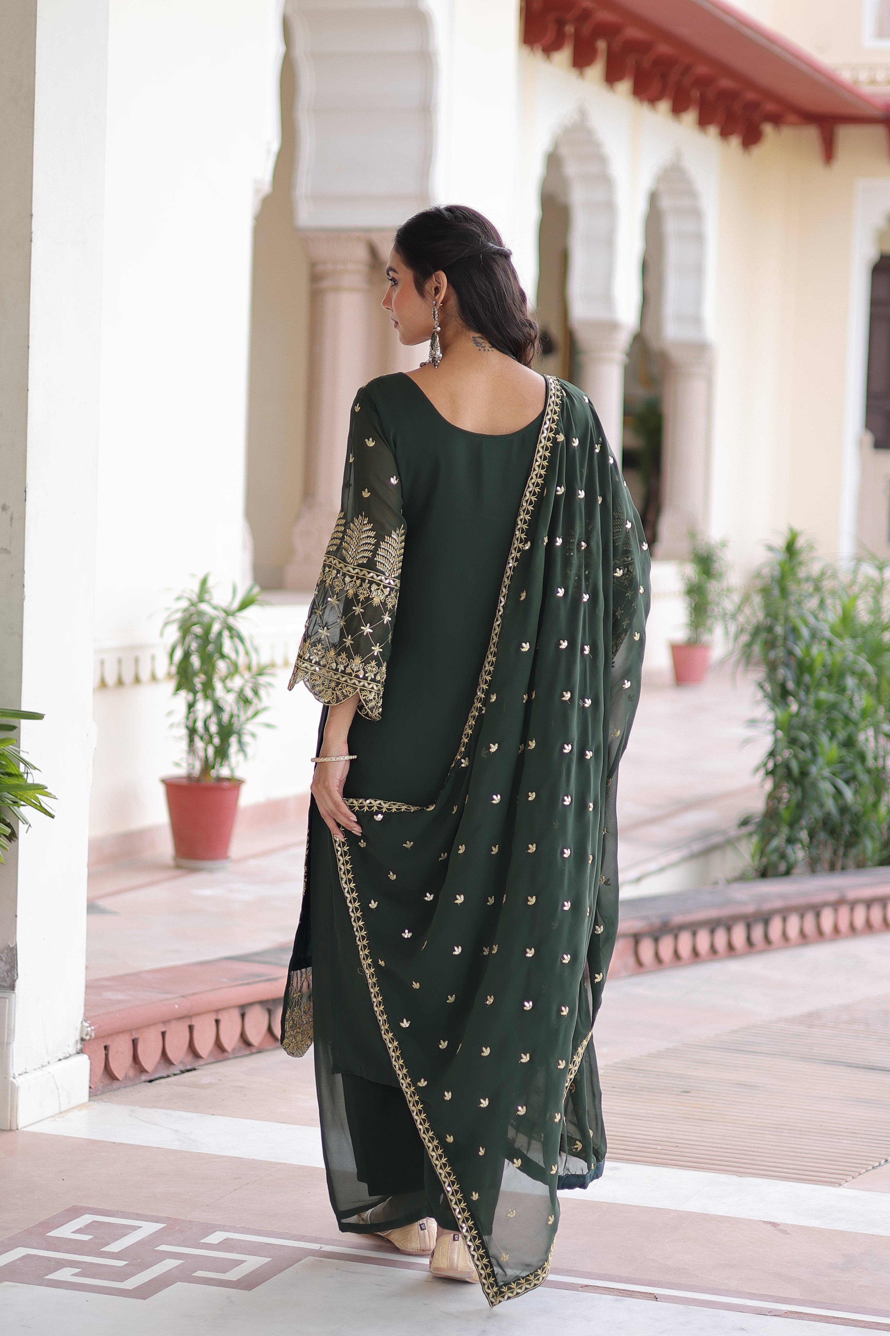 Georgette Embroidered Festive Salwar Kameez for Women