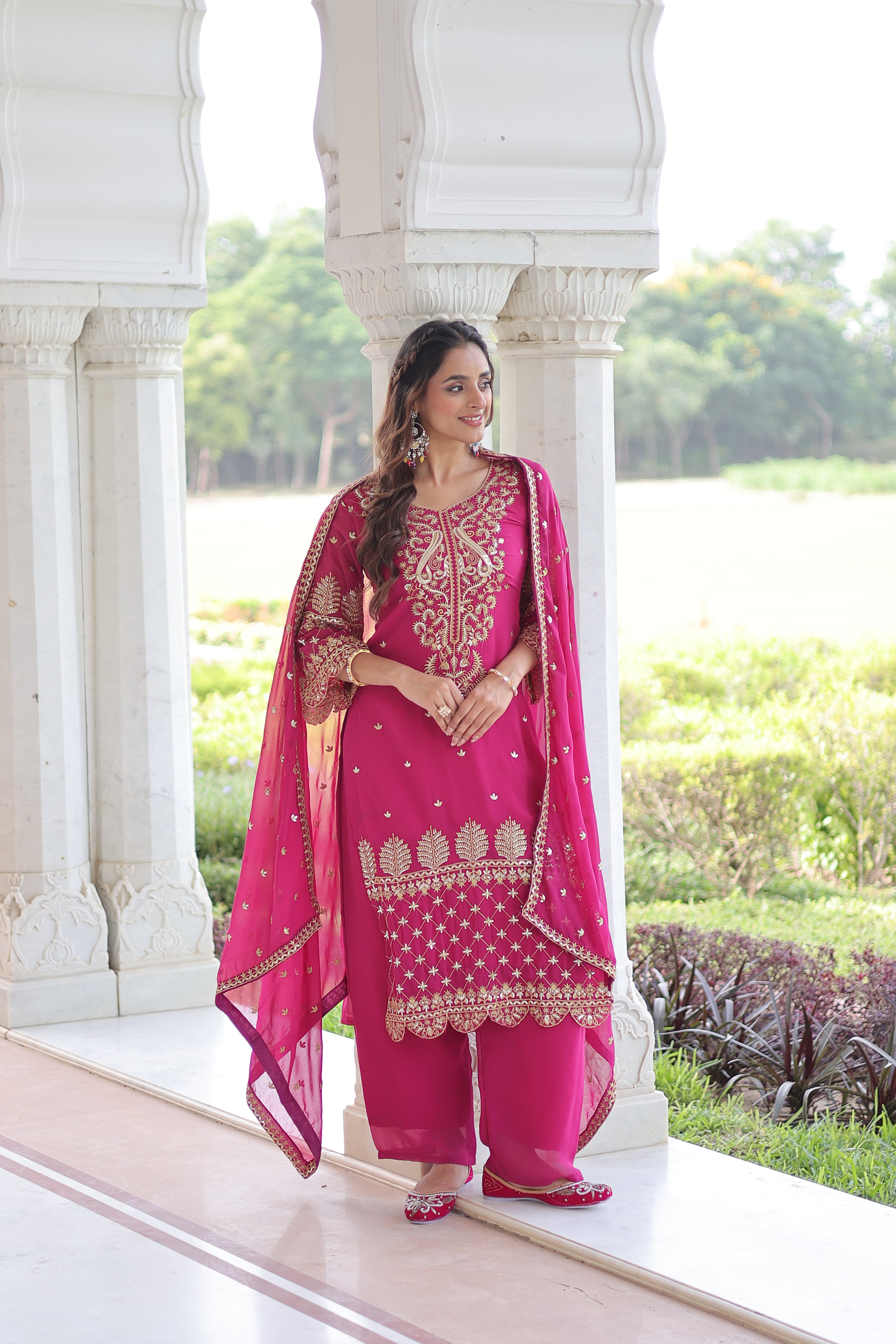 Georgette Embroidered Festive Salwar Kameez for Women