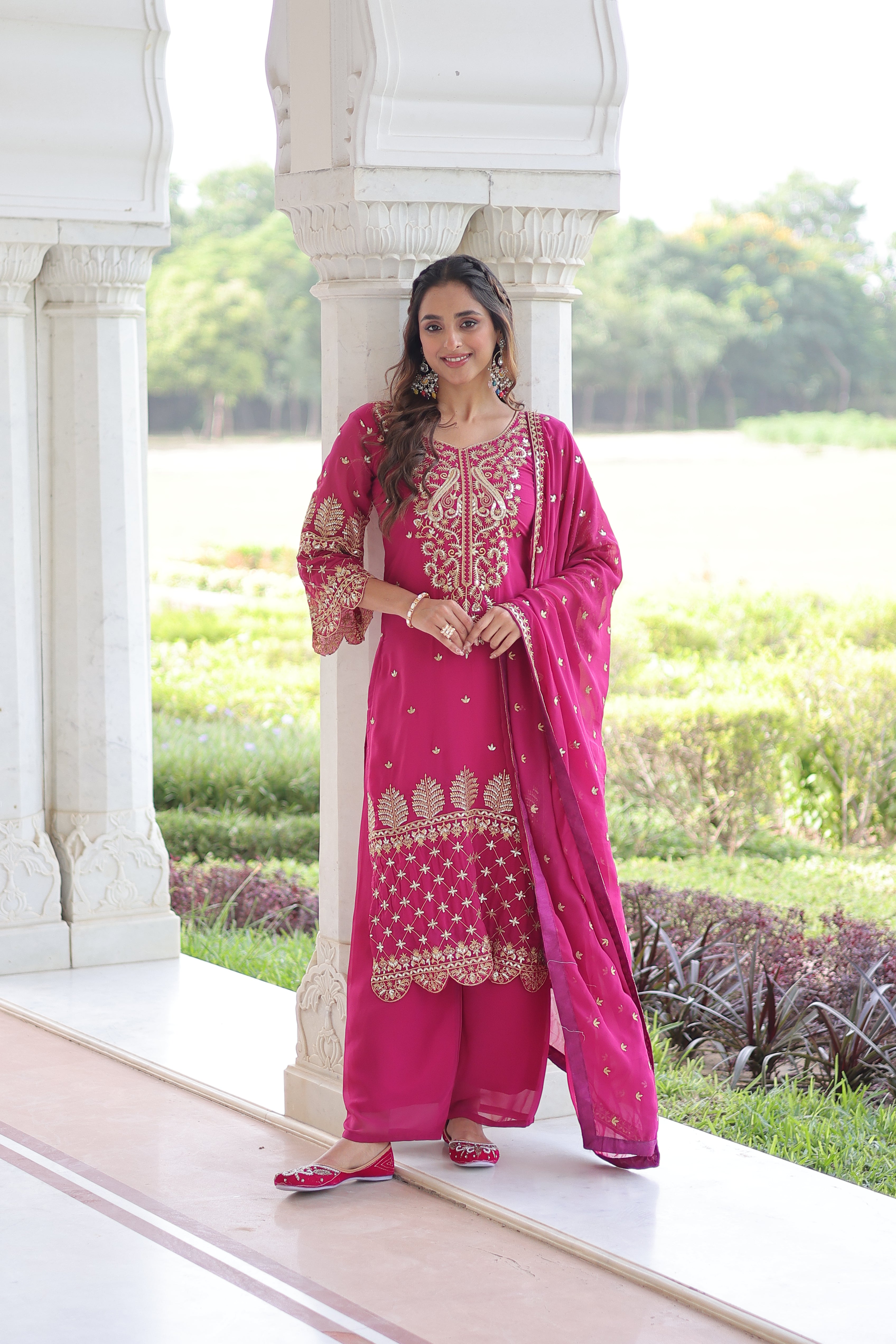 Georgette Embroidered Festive Salwar Kameez for Women