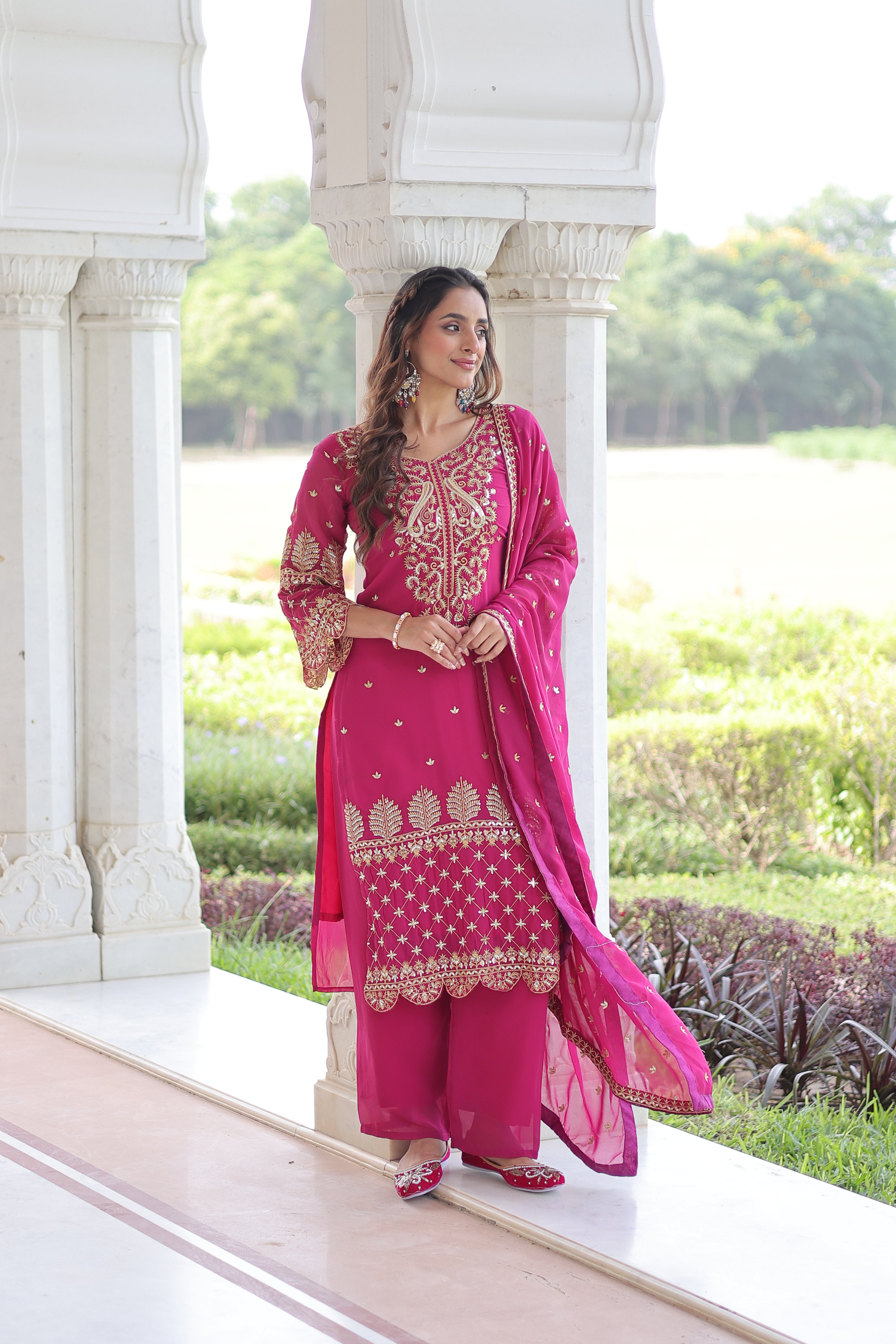 Georgette Embroidered Festive Salwar Kameez for Women