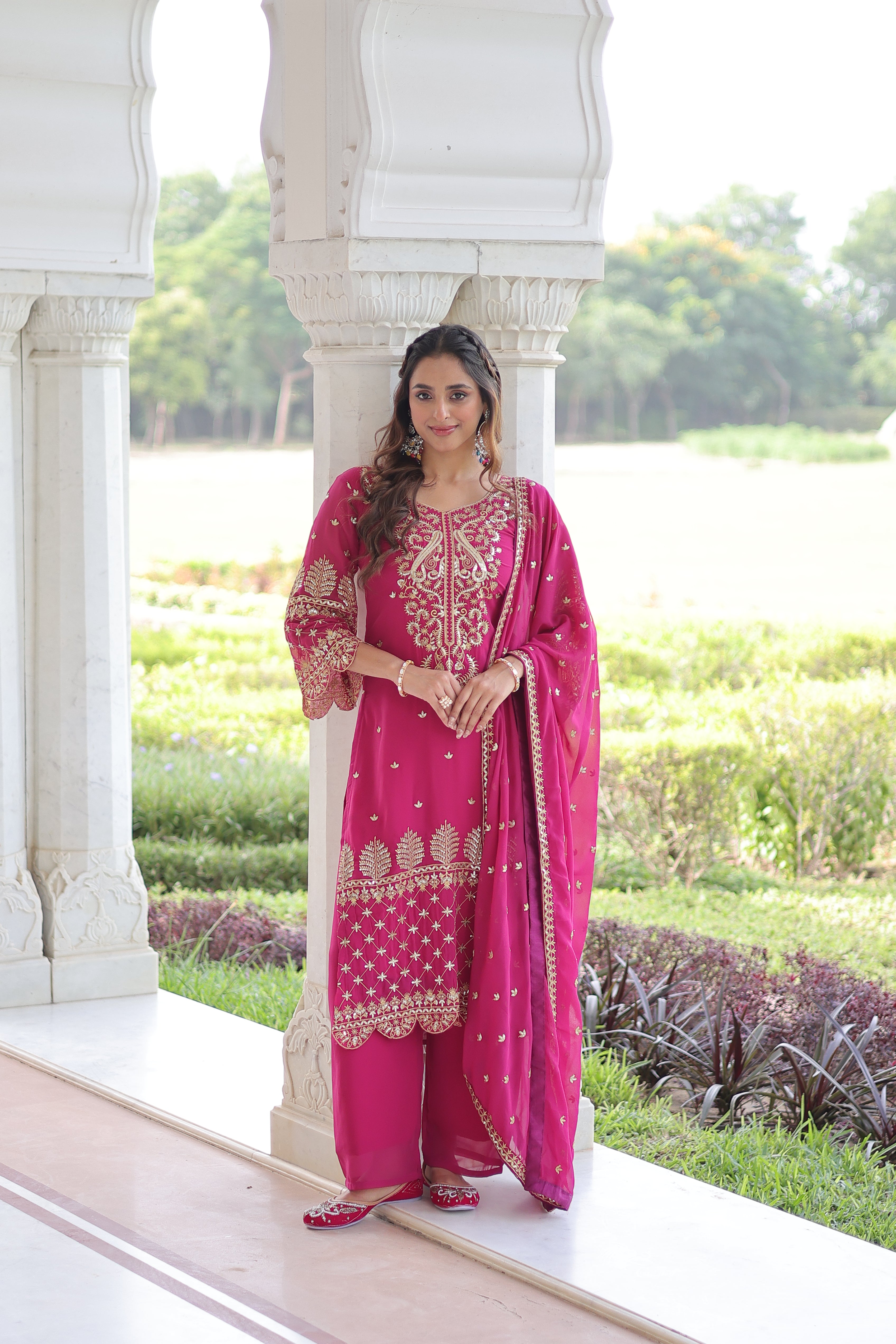 Georgette Embroidered Festive Salwar Kameez for Women