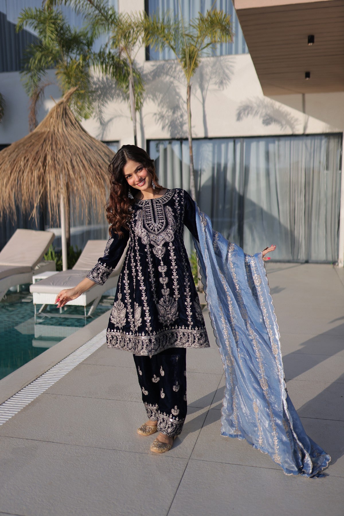 Blue Velvet Zari Embroidered Festive Salwar Kameez