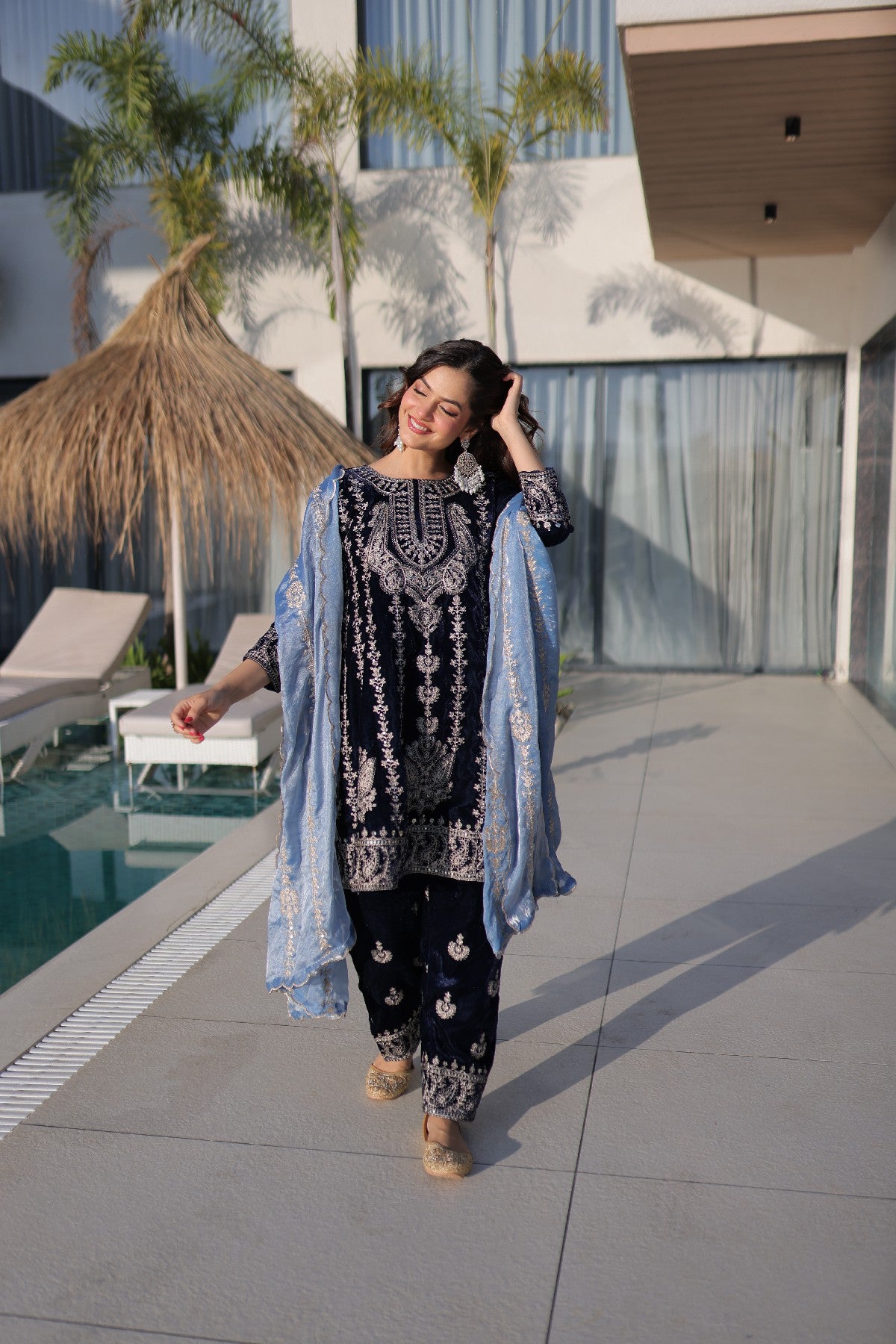 Blue Velvet Zari Embroidered Festive Salwar Kameez