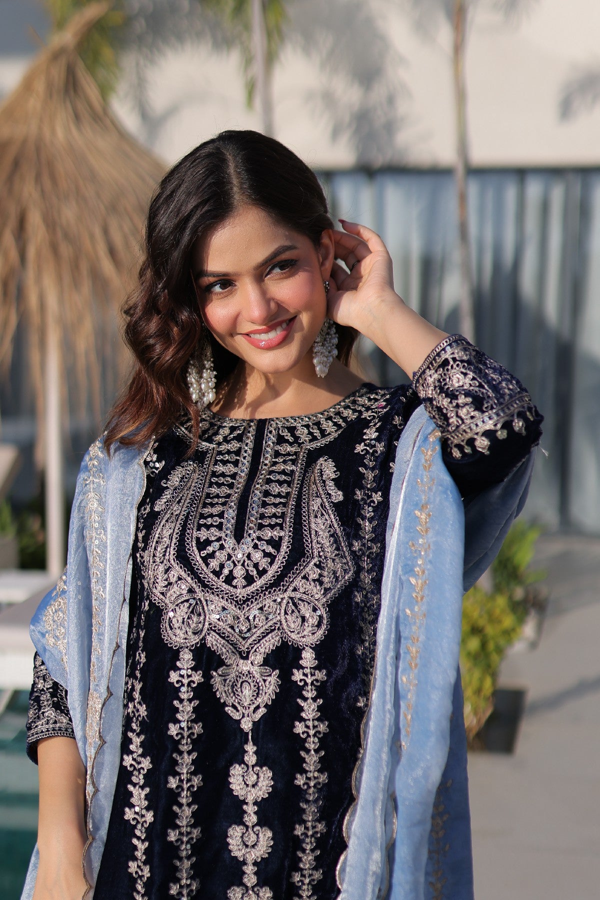 Blue Velvet Zari Embroidered Festive Salwar Kameez