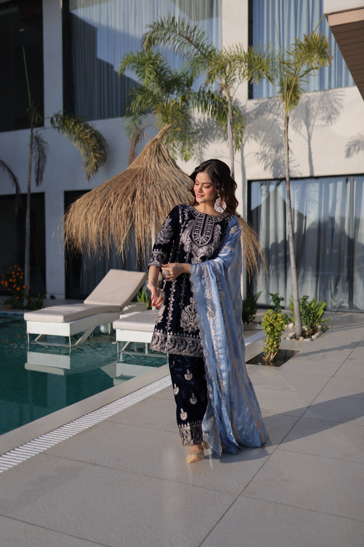 Blue Velvet Zari Embroidered Festive Salwar Kameez