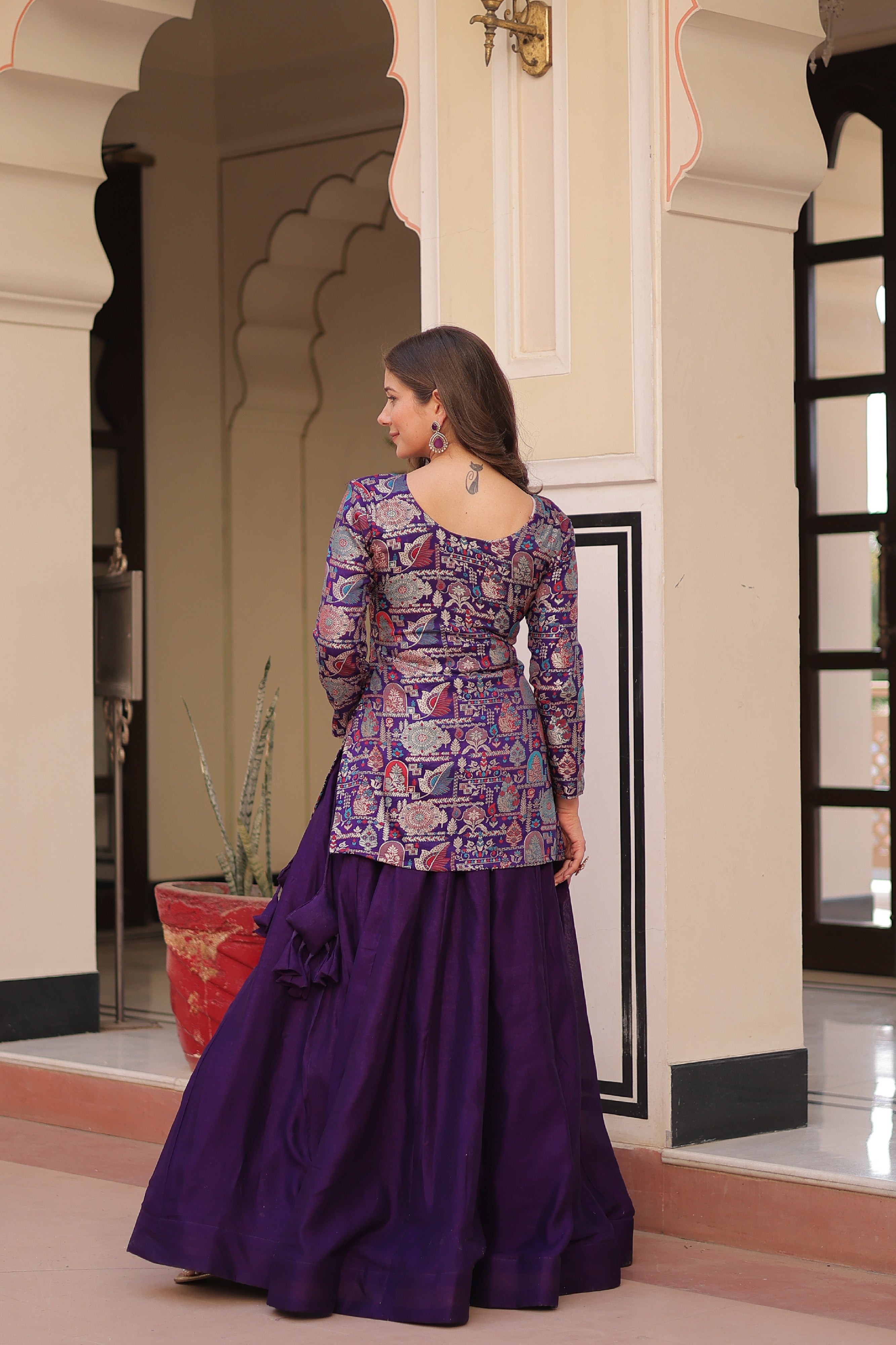 Silk Zari Weaving Bridesmaids Lehenga With Jacket