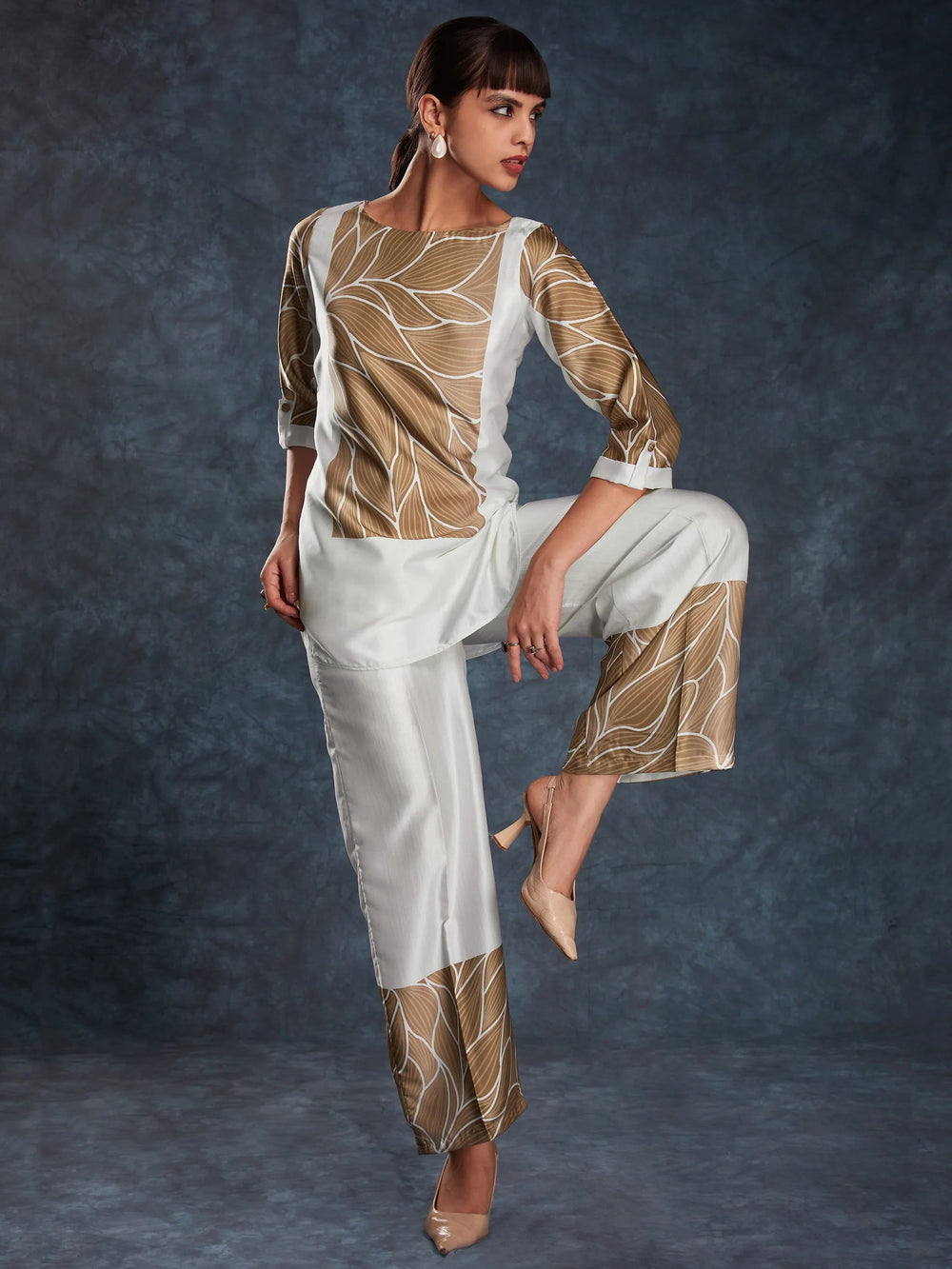 White Floral Printed Linen Casual Wear Co-Ord Set