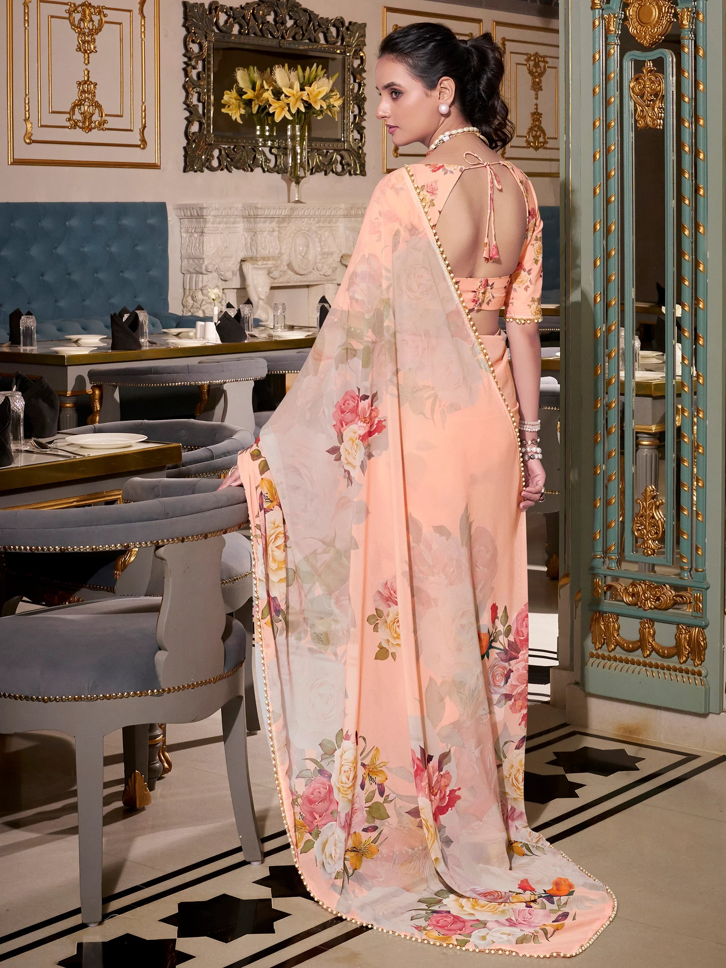Peach Georgette Floral Printed Saree With Blouse