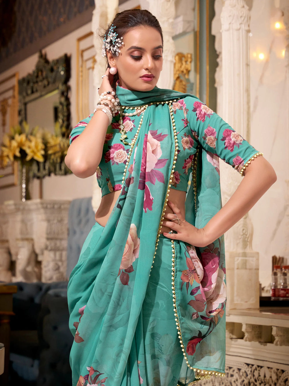 Green Georgette Floral Printed Saree With Blouse